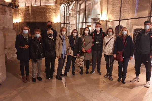 Bon ambient a la sortida a Santa Maria del Mar