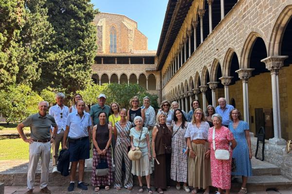 Més de 20 socis descobreixen els secrets del Monestir de Pedralbes