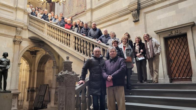 La visita a l’Ajuntament de Barcelona, gran experiència per a una trentena de socis i sòcies