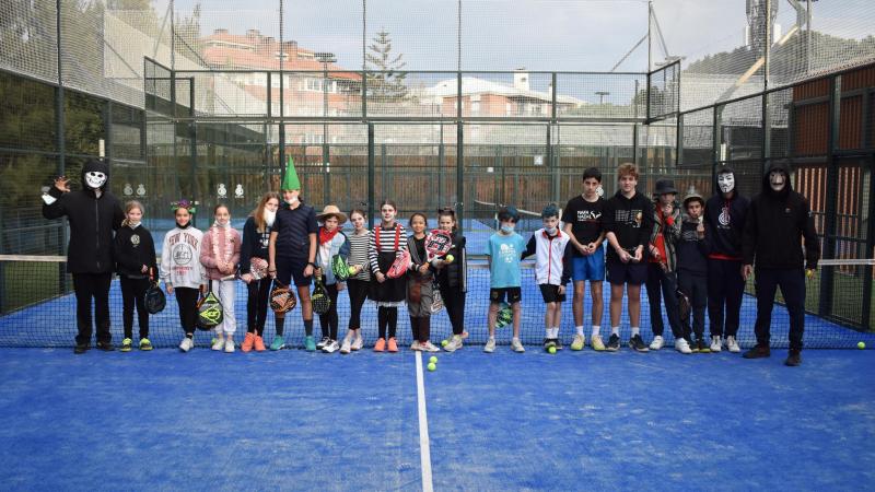 Jornada de carnaval infantil en las pistas de pádel