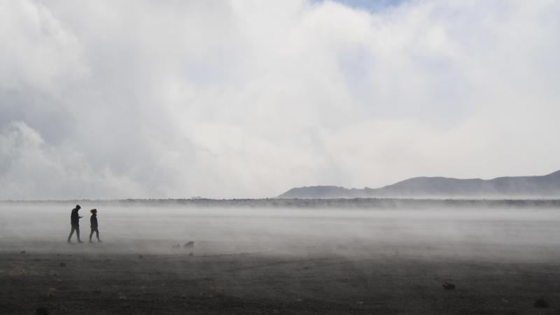 "Paseo por el volcán", título de la fotografía ganadora