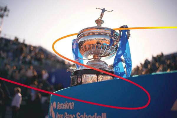 Dona sang durant el Torneig i rebràs dues entrades