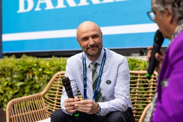 Bruno Barrientos, protagonista al Fan Corner by Occident en el primer dia de Torneig